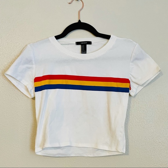 💥NWT💥forever 21 short sleeve top with stripes ♥️💛💙 - Picture 1 of 3